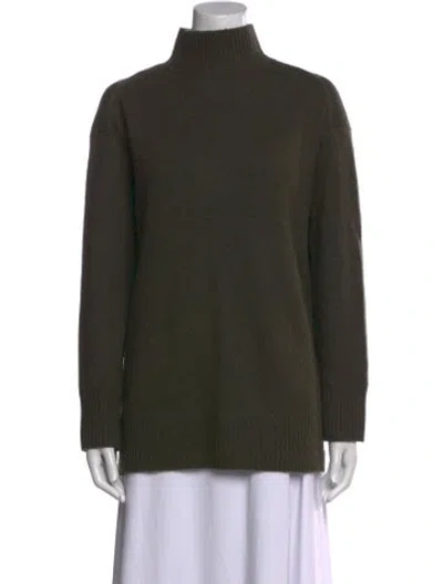 Pre-owned Vince Cashmere Turtleneck Sweater In Green