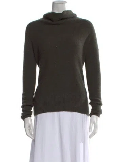 Pre-owned Vince Cashmere Turtleneck Sweater In Green