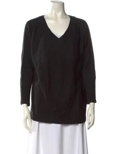 Pre-owned Vince Cashmere V-neck Sweater In Black