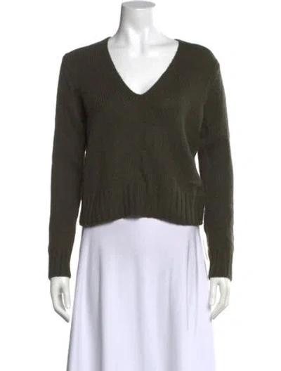 Pre-owned Vince Cashmere V-neck Sweater In Green