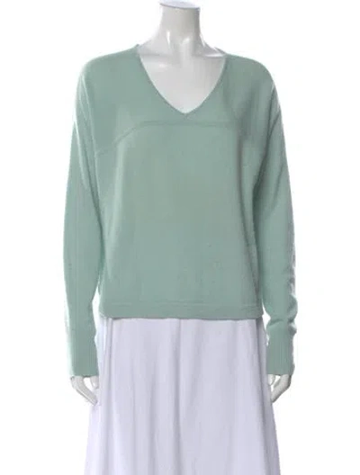 Pre-owned Vince Cashmere V-neck Sweater In Green