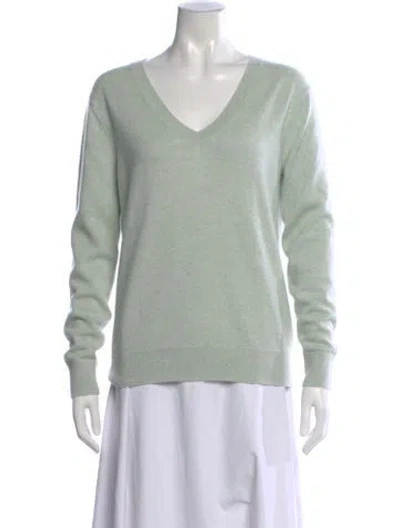 Pre-owned Vince Cashmere V-neck Sweater In Green