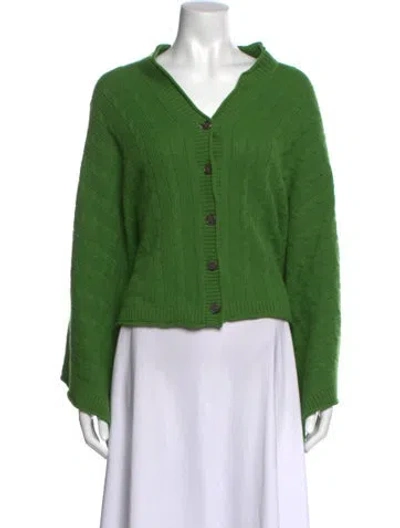 Pre-owned Vince Cashmere V-neck Sweater In Green