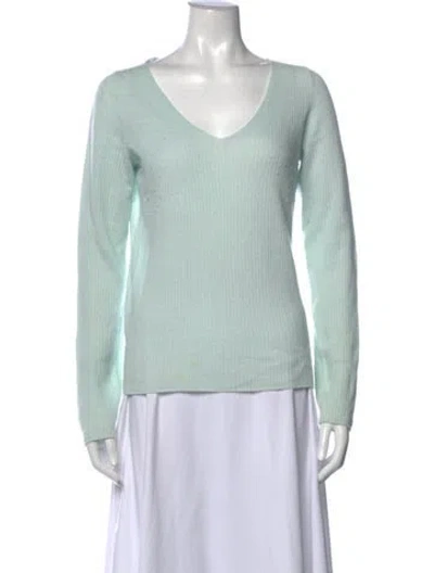 Pre-owned Vince Cashmere V-neck Sweater In Green