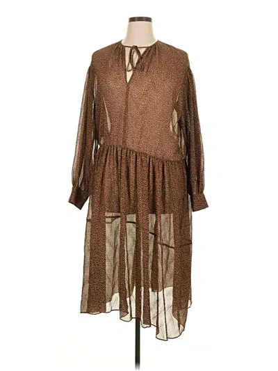 Pre-owned Vince Casual Dress In Brown