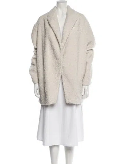 Pre-owned Vince Coat In Neutral