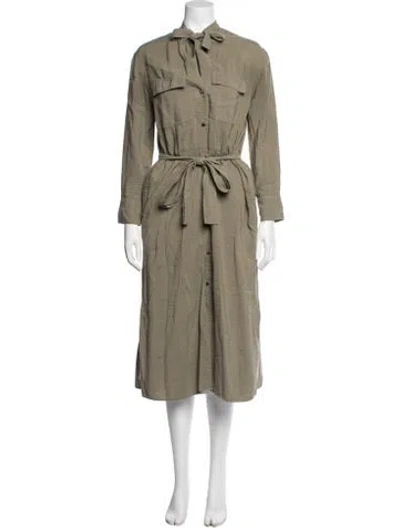 Pre-owned Vince Coat In Neutral