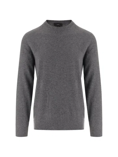 Vince Gray Classic Crew Neck Cashmere Sweater In White