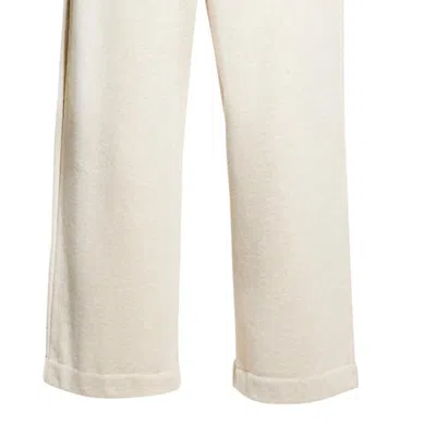 Vince Cropped Sweatpants In White Sand In Brown