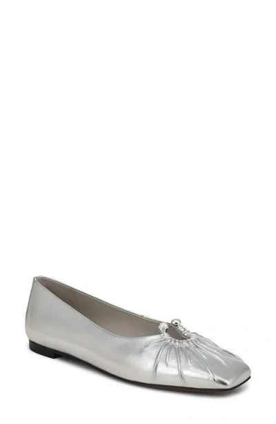Vince Dany Leather Flat In Animal Print