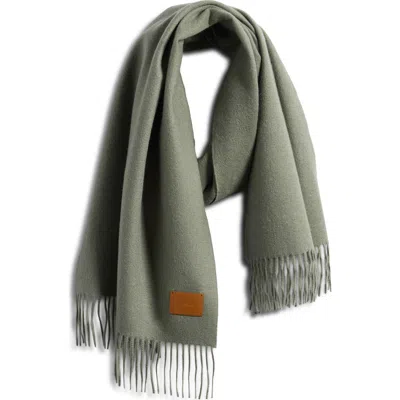 Vince Double Face Cashmere Scarf In Green