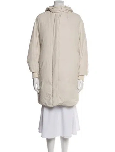 Pre-owned Vince Down Coat In Neutral