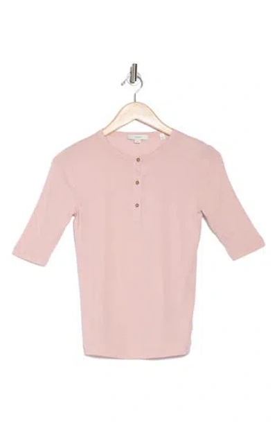 Vince Elbow Sleeve Henley In Rose Pearl