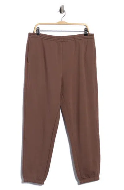 Vince Essential Cotton Joggers In Brown