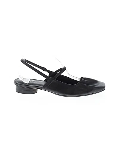 Pre-owned Vince Flats In Black