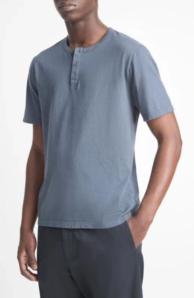 Vince Garment Dyed Short Sleeve Henley In Washed Venice Blue