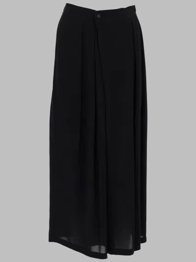 Vince Wide-leg Culottes With Pleated Detailing And Button Closure In Black