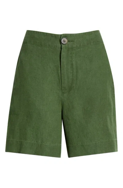 Vince Hemp Shorts In Green