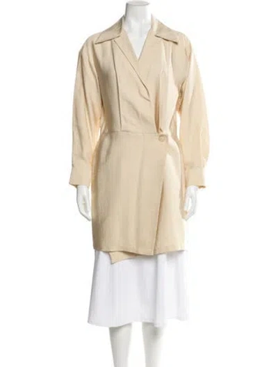 Pre-owned Vince Jacket In Neutral