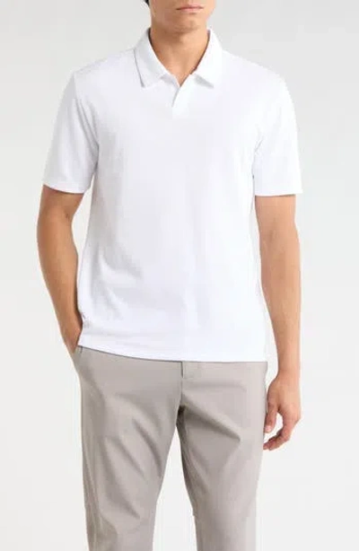 Vince Johnny Collar Piqué Polo In White