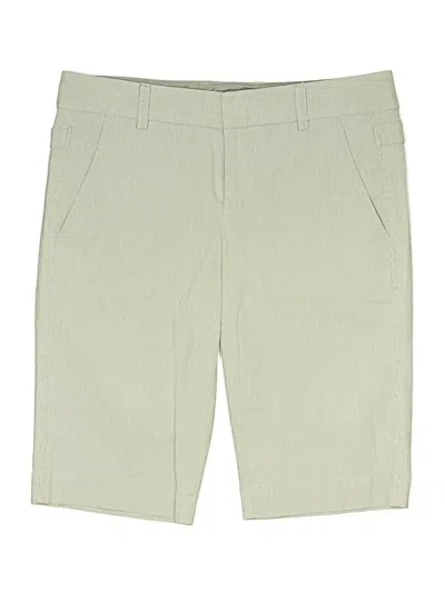 Pre-owned Vince Khaki Shorts In Green