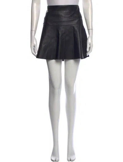 Pre-owned Vince Lamb Leather Mini Skirt In Black