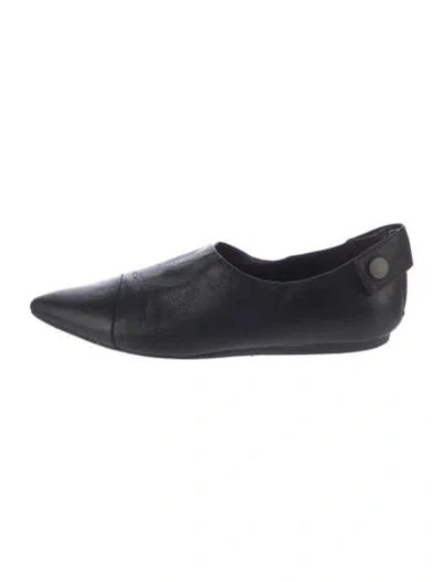 Pre-owned Vince Leather Ballet Flats In Black
