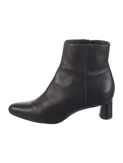 Pre-owned Vince Leather Boots In Black