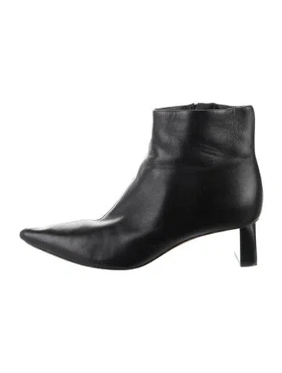 Pre-owned Vince Leather Boots In Black