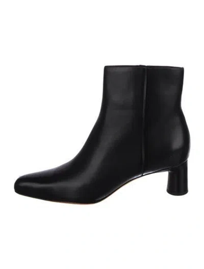 Pre-owned Vince Leather Boots In Black