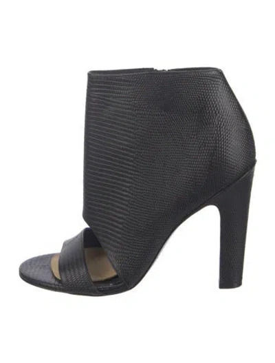Pre-owned Vince Leather Boots In Black
