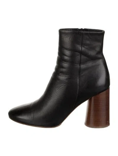 Pre-owned Vince Leather Boots In Black