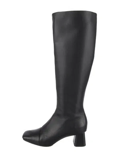 Pre-owned Vince Leather Boots In Black