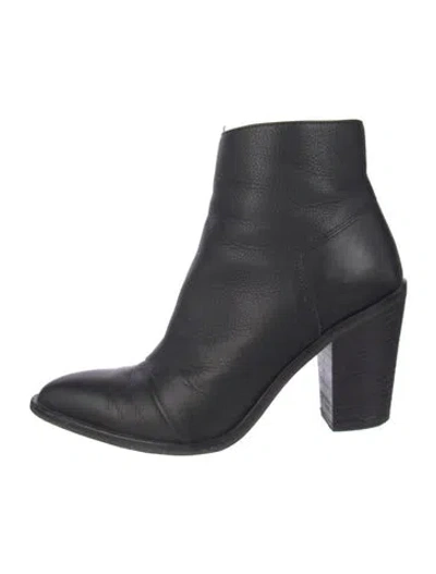 Pre-owned Vince Leather Boots In Black