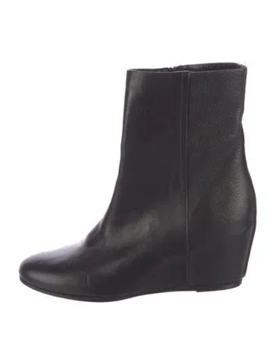 Pre-owned Vince Leather Boots In Blue