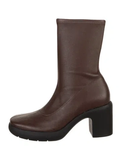 Pre-owned Vince Leather Boots In Brown