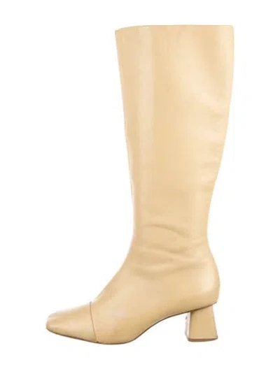 Pre-owned Vince Leather Boots In Neutrals