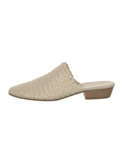 Pre-owned Vince Leather Braided Accents Mules In White
