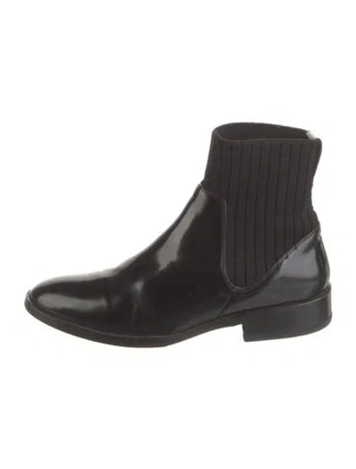 Pre-owned Vince Leather Chelsea Boots In Black