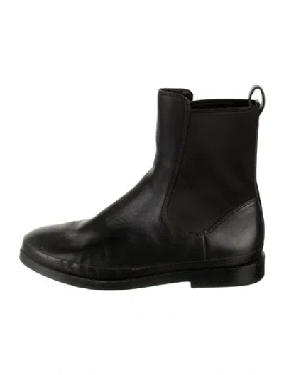 Pre-owned Vince Leather Chelsea Boots In Black