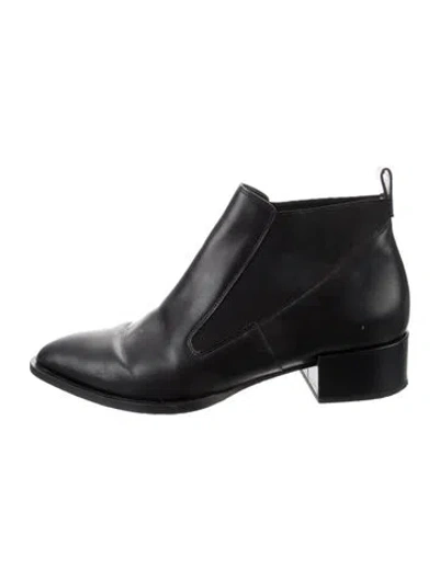 Pre-owned Vince Leather Chelsea Boots In Black