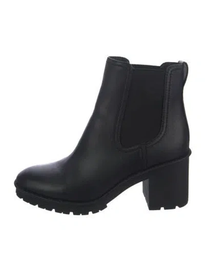Pre-owned Vince Leather Chelsea Boots In Black