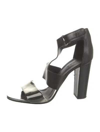Pre-owned Vince Leather Cutout Accent Sandals In Multi