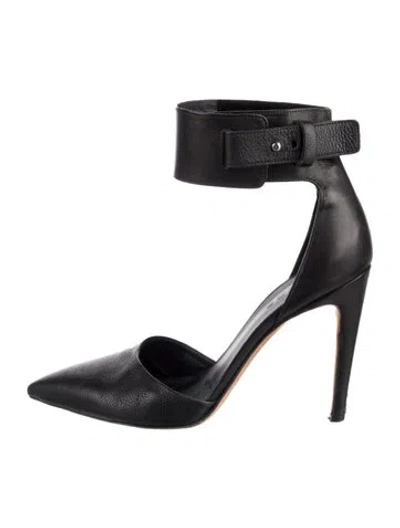 Pre-owned Vince Leather D'orsay Pumps In Black