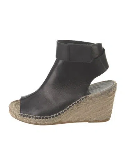 Pre-owned Vince Leather Espadrilles In Black