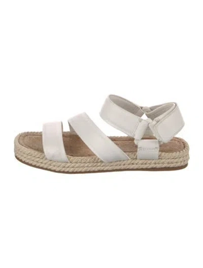 Pre-owned Vince Leather Espadrilles In Neutral