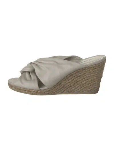 Pre-owned Vince Leather Espadrilles In Neutral