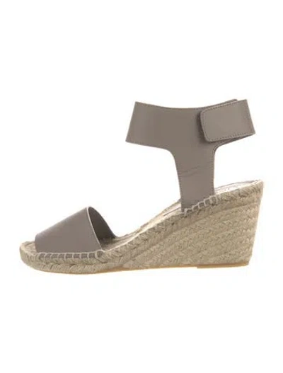 Pre-owned Vince Leather Espadrilles In Neutrals