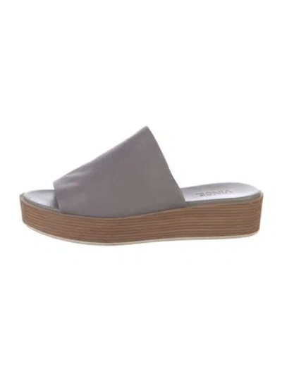 Pre-owned Vince Leather Flats In Gray