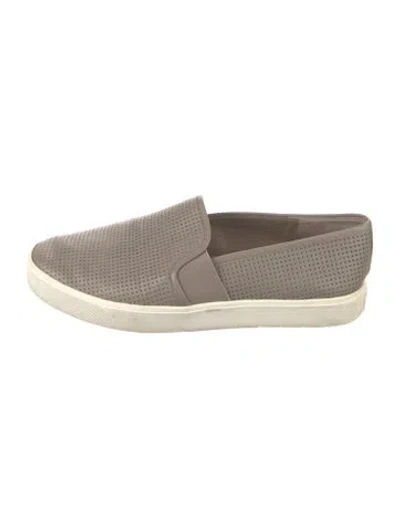 Pre-owned Vince Leather Flats In White